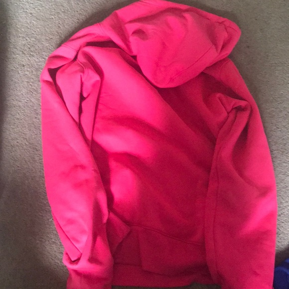 Under Armour Sweatshirt - Picture 2 of 3